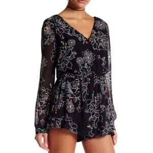 ASTR Black Gray Floral Sheer Romper Womens S Summer Chic Boho Flowy